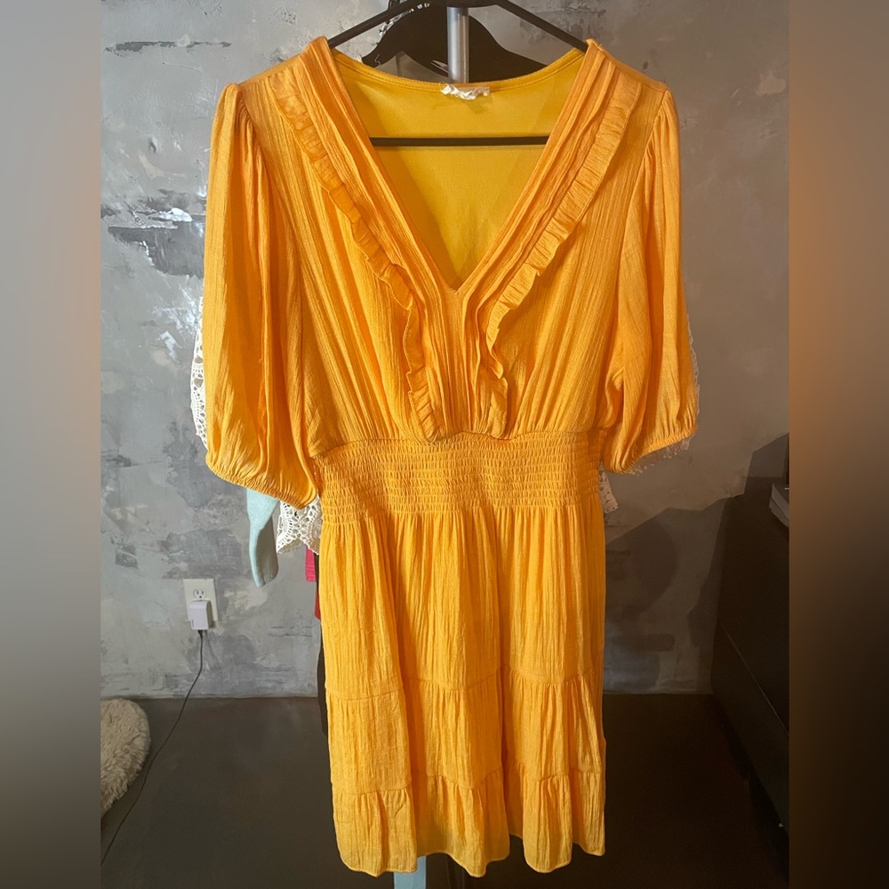 Yellow/orange Size Large dress